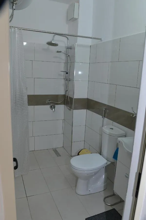 Cheap And Cozy Apartments For Rent In Durres 100M By The Beach 0*,